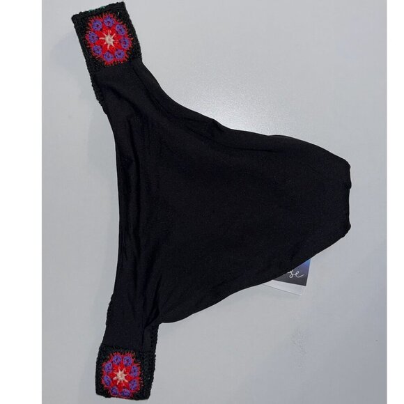 NWT Isabella Rose 1969 Cali Pant Swim Bikini Bottom in Black Size Medium - Picture 5 of 8